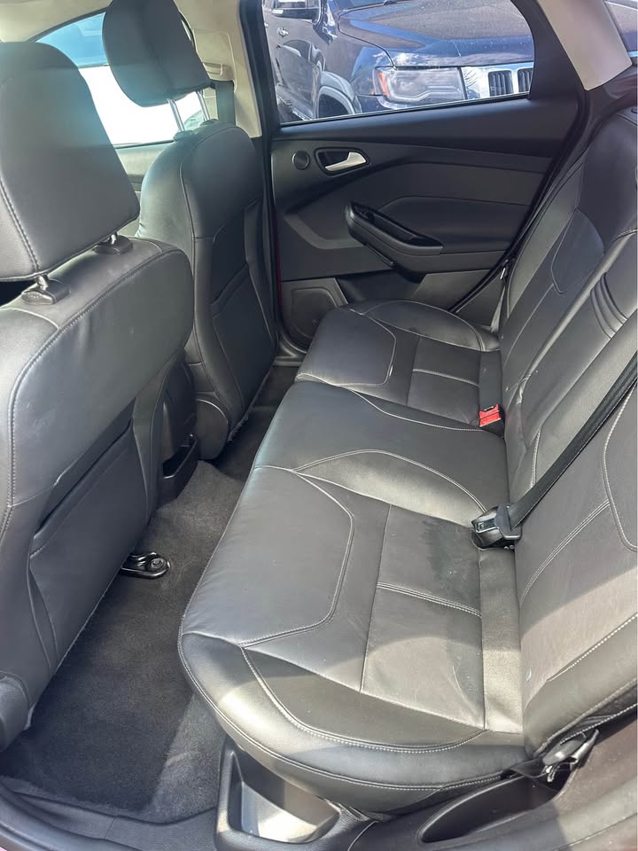 2015 Ford Focus — 7