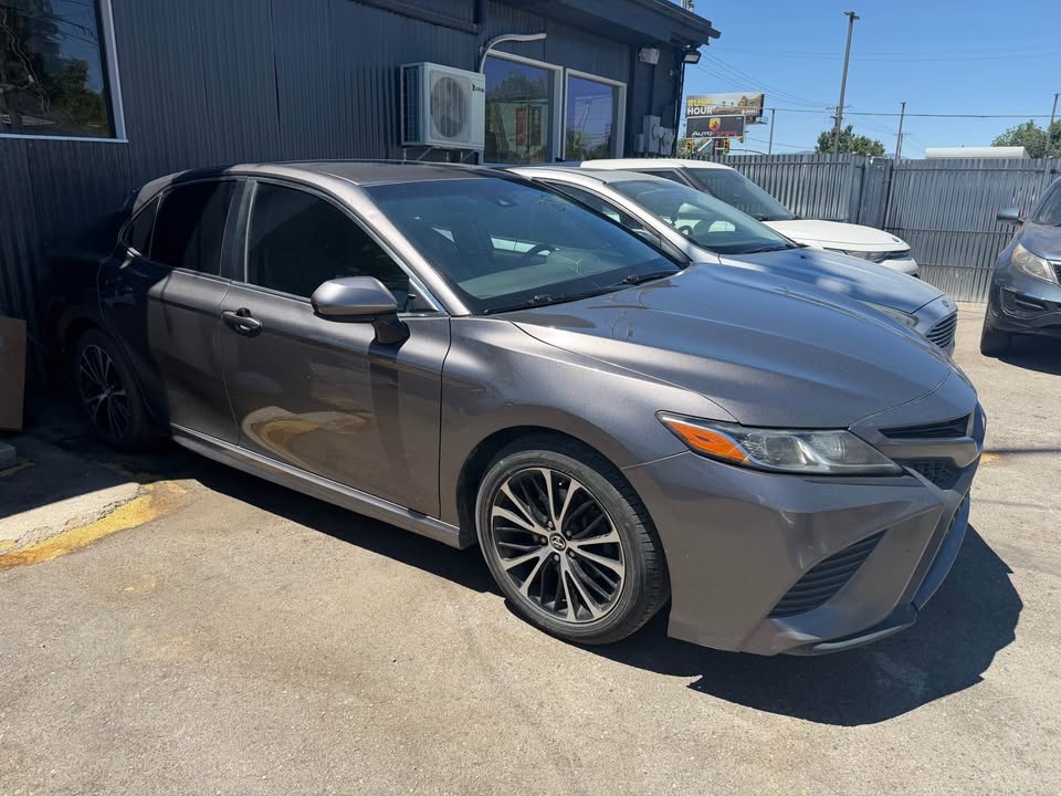 2018 Toyota Camry SE Coupe 2D — 1